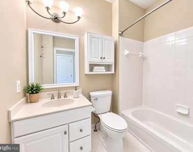 2261 Potomac Club Parkway - Photo Thumbnail 20