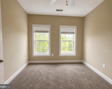 2261 Potomac Club Parkway - Photo Thumbnail 22