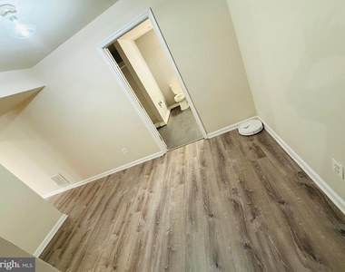 2893 Myrtlewood Drive - Photo Thumbnail 9
