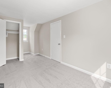 5685 Saffron Lane - Photo Thumbnail 21
