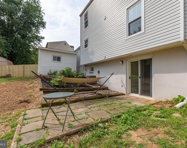 5685 Saffron Lane - Photo Thumbnail 34