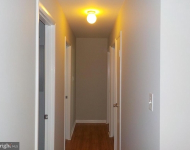 3000 Arkendale Street - Photo Thumbnail 9