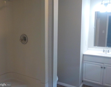 3000 Arkendale Street - Photo Thumbnail 14
