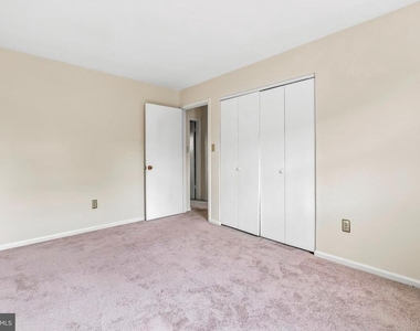 10117 Burwell Road - Photo Thumbnail 12