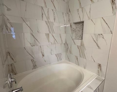 21942 Thompson Square - Photo Thumbnail 25