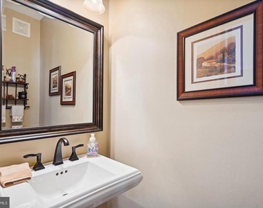 43074 Old Gallivan Terrace - Photo Thumbnail 14