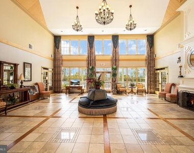 6504 6504 Hawkeye Drive - Photo Thumbnail 38