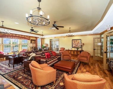 6504 6504 Hawkeye Drive - Photo Thumbnail 37