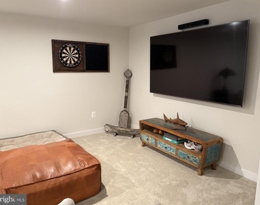 6504 6504 Hawkeye Drive - Photo Thumbnail 24