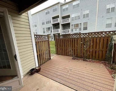 8303 Bluebird Way - Photo Thumbnail 5
