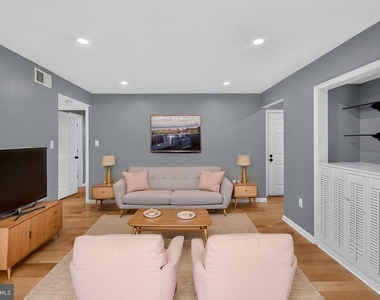 7742 New Providence Drive - Photo Thumbnail 13