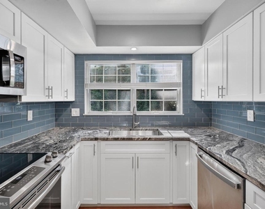 7742 New Providence Drive - Photo Thumbnail 4
