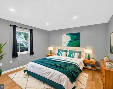 7742 New Providence Drive - Photo Thumbnail 19