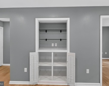 7742 New Providence Drive - Photo Thumbnail 31