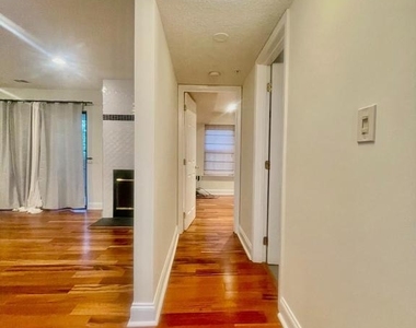 6917 Mary Caroline Circle - Photo Thumbnail 8
