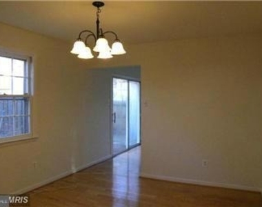 4205 Kincaid Court - Photo Thumbnail 4