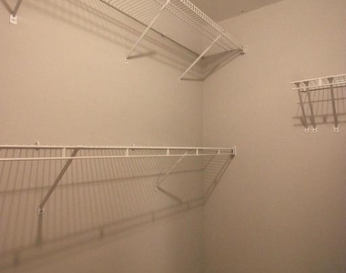 14015 Wood Rock Way - Photo Thumbnail 33