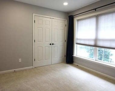 14015 Wood Rock Way - Photo Thumbnail 19