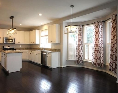 14015 Wood Rock Way - Photo Thumbnail 10