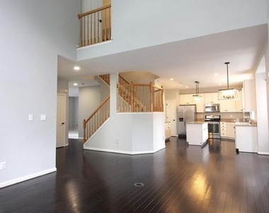 14015 Wood Rock Way - Photo Thumbnail 13