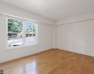 7621 Tremayne Place - Photo Thumbnail 12