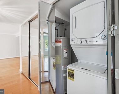 7621 Tremayne Place - Photo Thumbnail 20