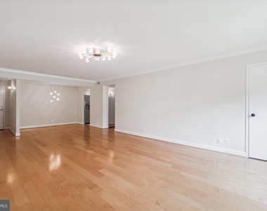 7621 Tremayne Place - Photo Thumbnail 3
