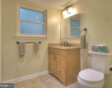 2405 Earlsgate Court - Photo Thumbnail 31