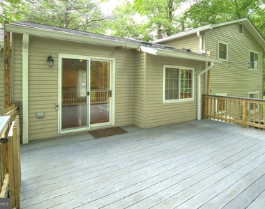 2405 Earlsgate Court - Photo Thumbnail 13