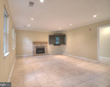 2405 Earlsgate Court - Photo Thumbnail 47