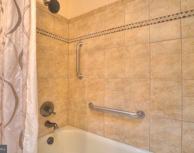 2405 Earlsgate Court - Photo Thumbnail 48