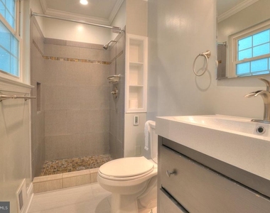 2405 Earlsgate Court - Photo Thumbnail 33