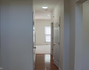 8140 Gilroy Drive - Photo Thumbnail 36
