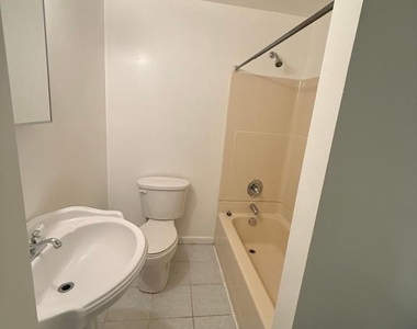 8140 Gilroy Drive - Photo Thumbnail 24