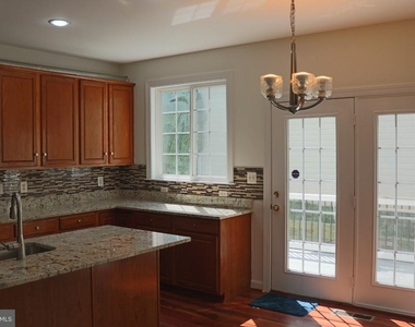 8140 Gilroy Drive - Photo Thumbnail 5