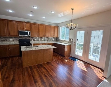 8140 Gilroy Drive - Photo Thumbnail 3