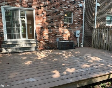 11737 Dry River Court - Photo Thumbnail 8