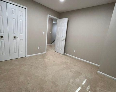 11737 Dry River Court - Photo Thumbnail 20