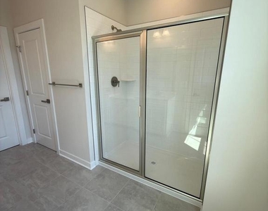 14441 Albemarle Point Place - Photo Thumbnail 25