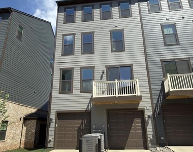 14441 Albemarle Point Place - Photo Thumbnail 35