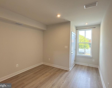 14441 Albemarle Point Place - Photo Thumbnail 1
