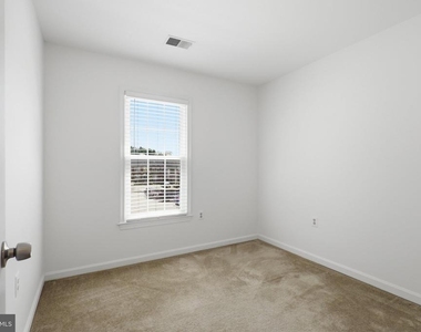 10320 Colony Park Drive - Photo Thumbnail 14