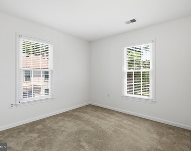 10320 Colony Park Drive - Photo Thumbnail 15