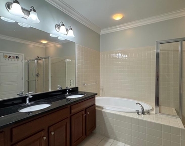 8435 Peace Lily Court - Photo Thumbnail 9