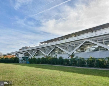 1580 Spring Gate Drive - Photo Thumbnail 11