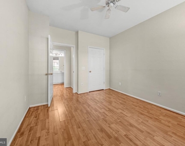 1580 Spring Gate Drive - Photo Thumbnail 36