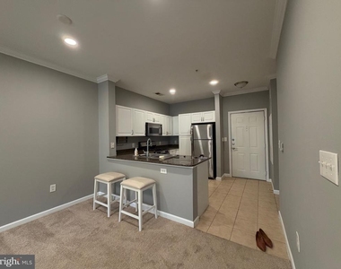 12945 Centre Park Circle - Photo Thumbnail 14