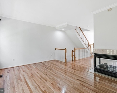6490 Tayack Place - Photo Thumbnail 2
