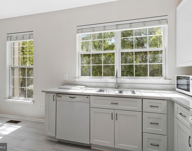 6490 Tayack Place - Photo Thumbnail 13