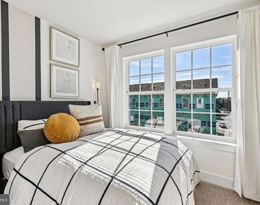 135 Willett Hollow Street - Photo Thumbnail 23